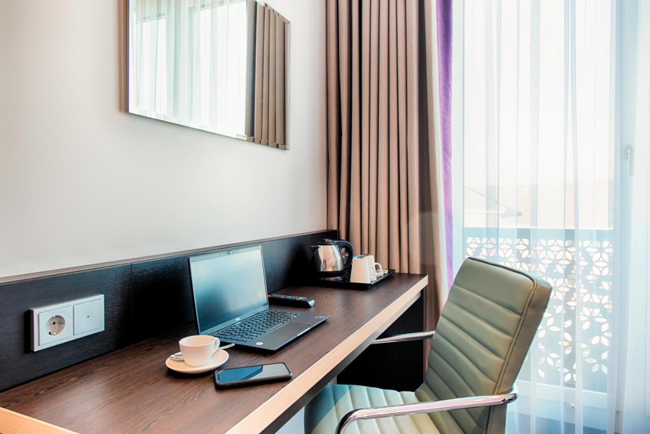 Premier Inn Essen City Limbecker Platz Exterior foto